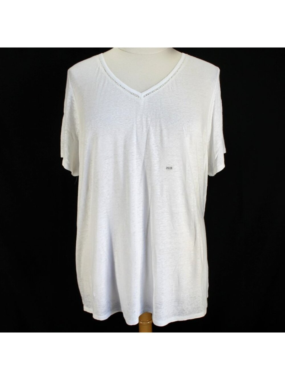 Lane Bryant Knit Top Womens Size 26/28 White Short Sleeve V Neck Linen Blend Tee